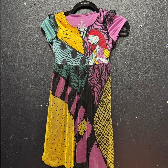Disney The Nightmare Before Christmas Multicolor Night Gown Size 7/8 - Picture 2 of 4